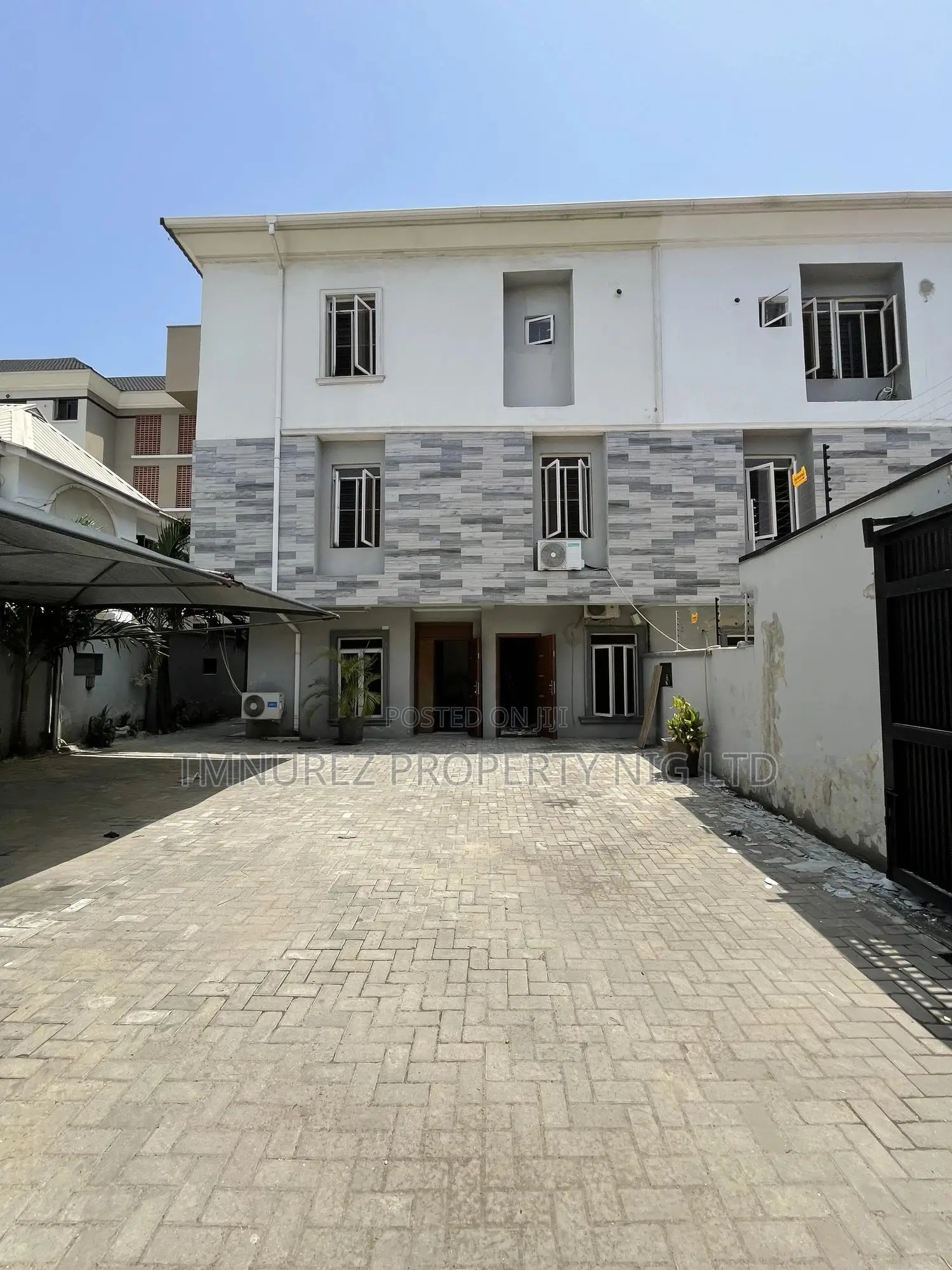 Furnished 6bdrm Duplex in Lekki Phase1 for rent