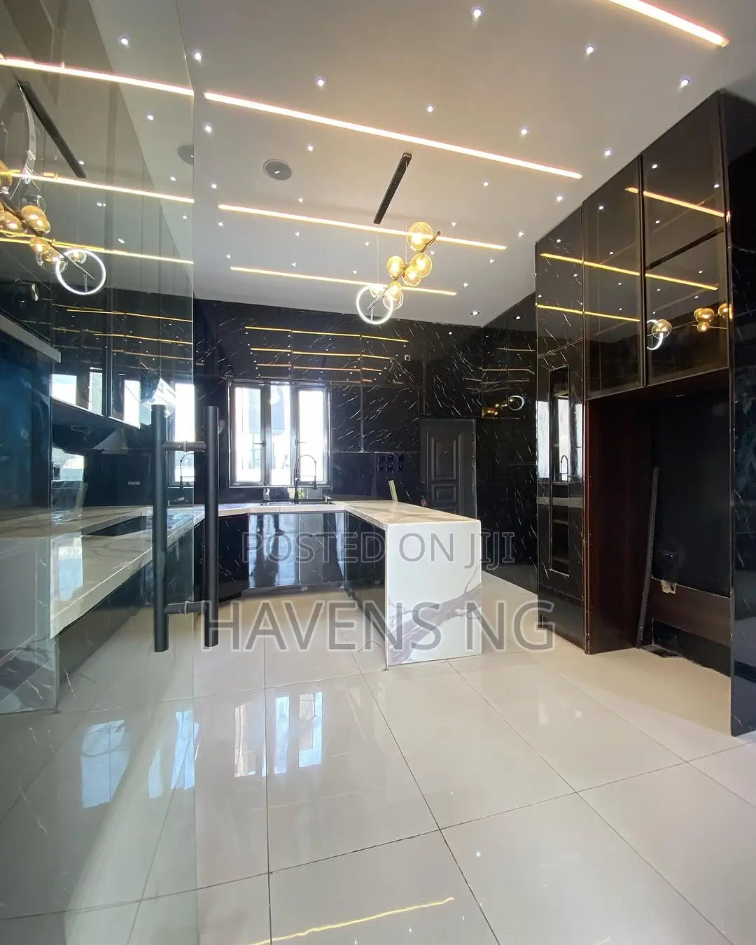 4bdrm Duplex in Ado / Ajah for sale