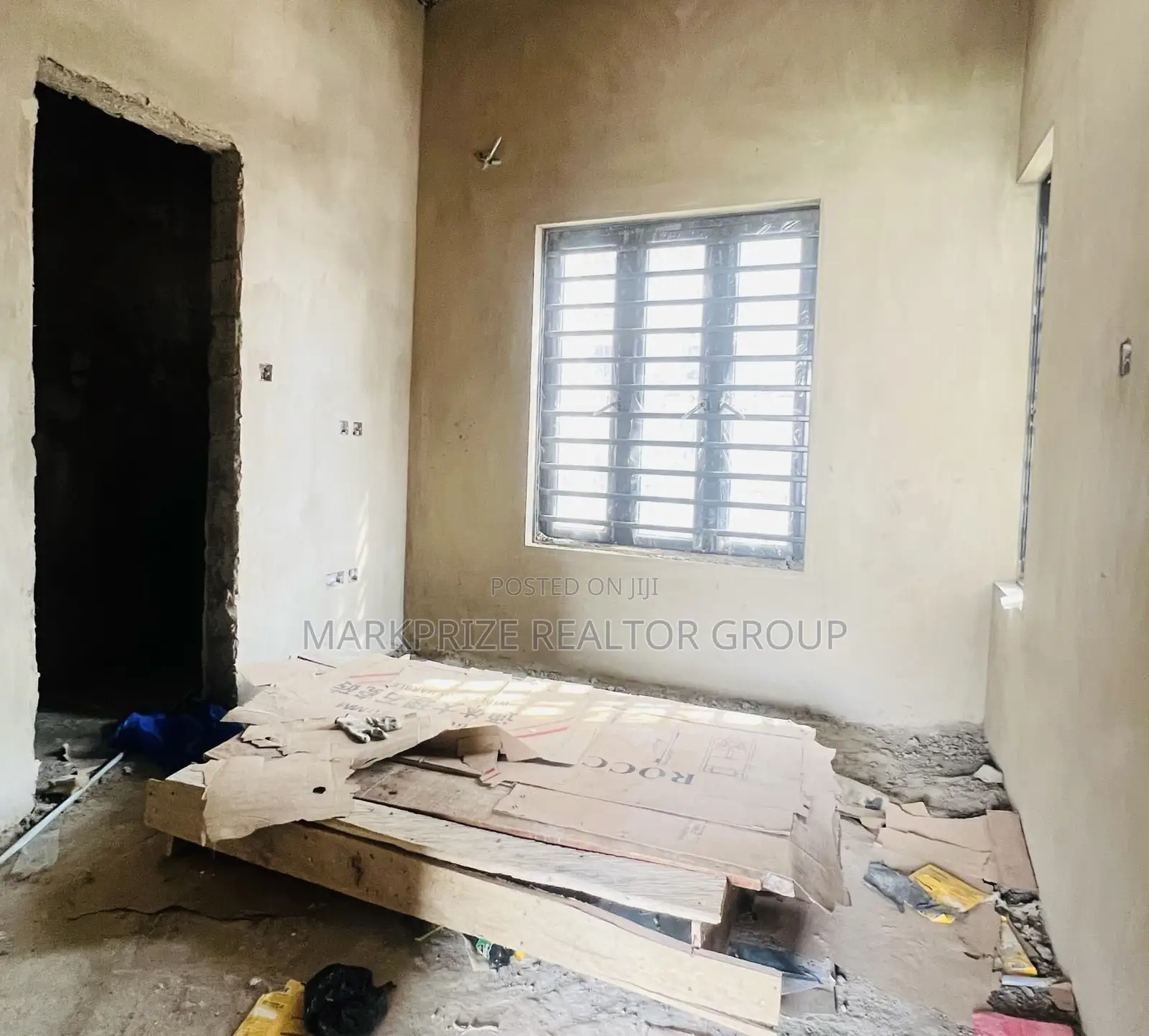 4bdrm Duplex in Adeniyi Jones Lagos for sale