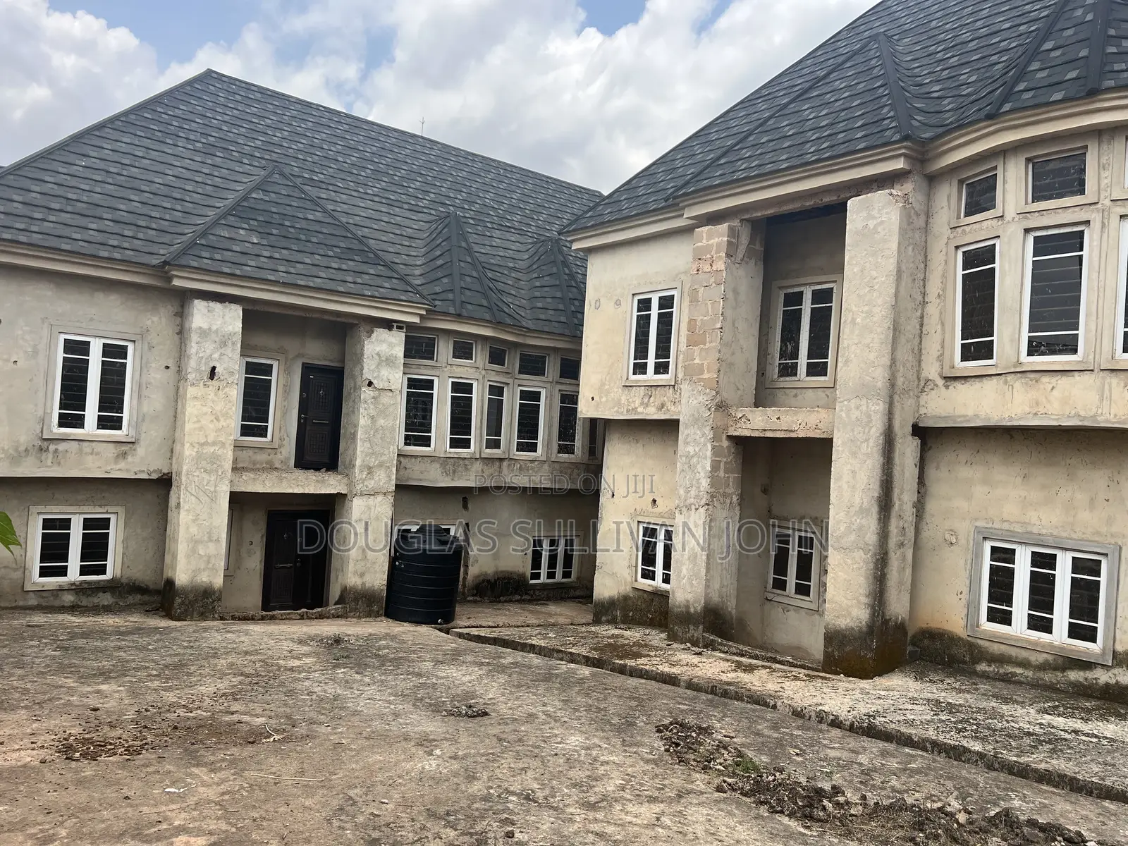 4bdrm Townhouse/Terrace in Diamond Estate Gra, Enugu for sale