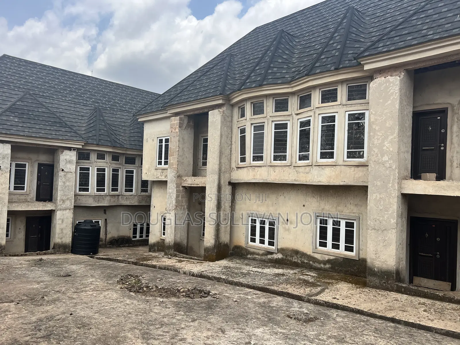 4bdrm Townhouse/Terrace in Diamond Estate Gra, Enugu for sale