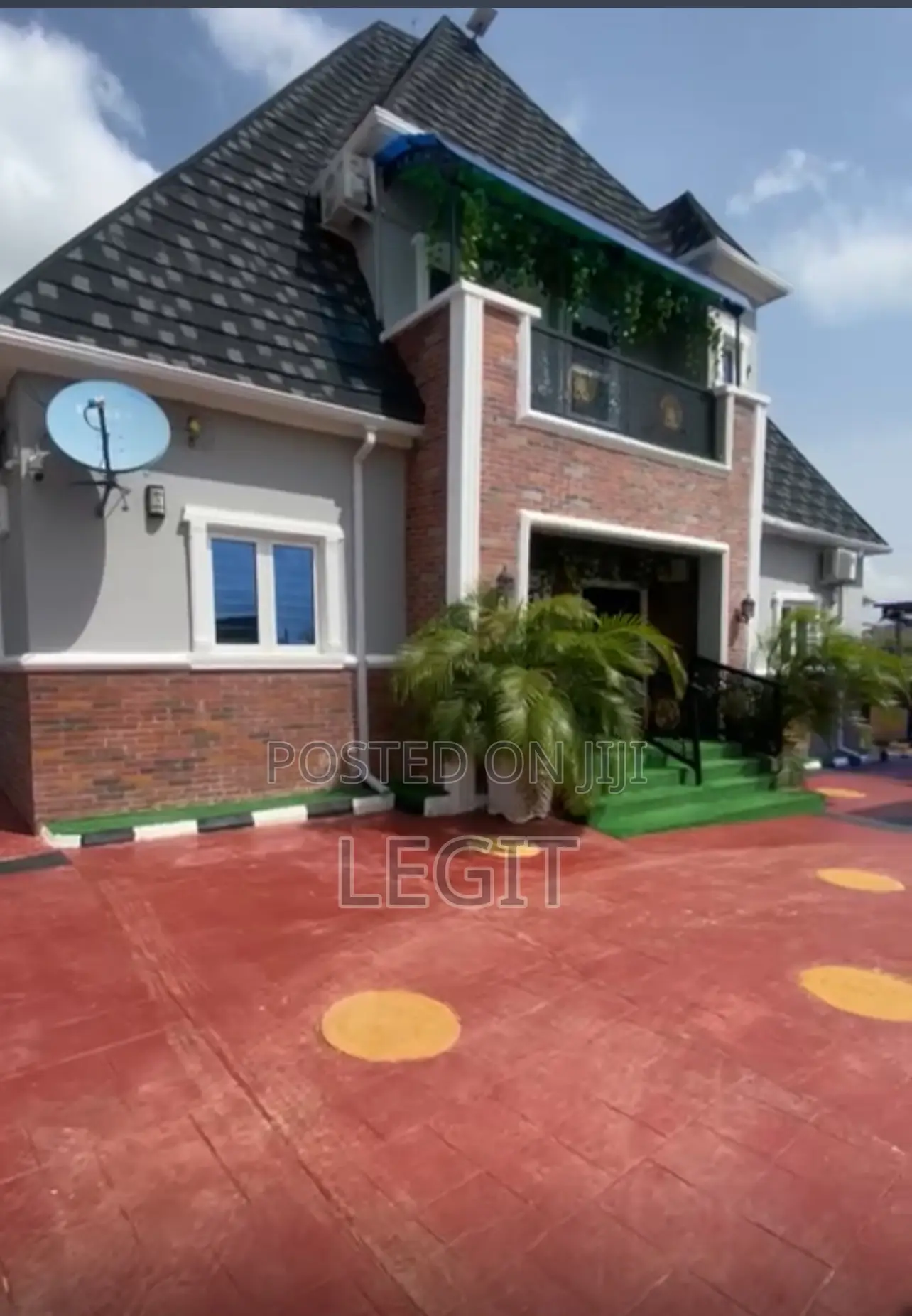 Furnished 5bdrm Duplex in Lugbe District for sale