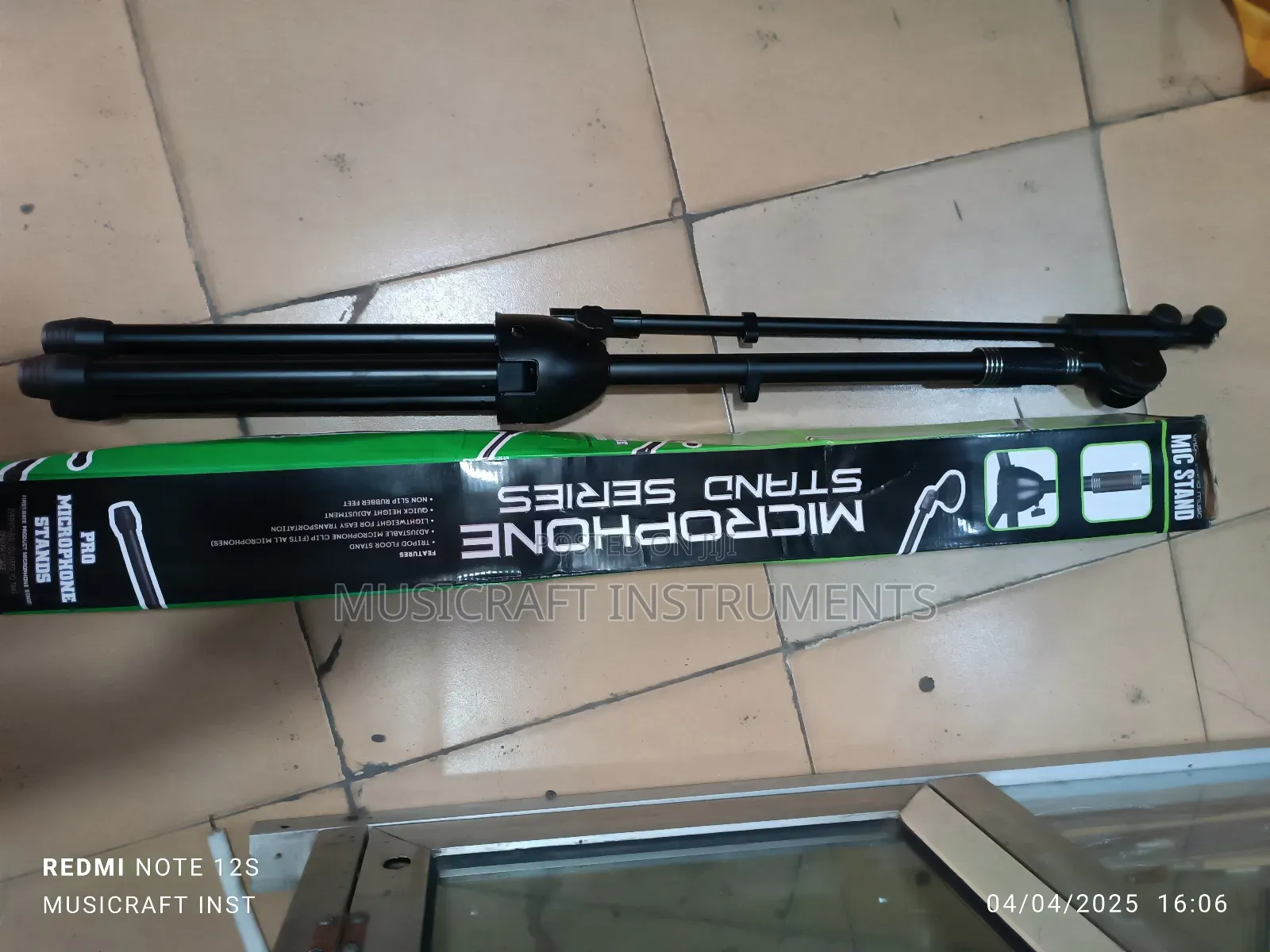 Classic Audio Microphone Stand