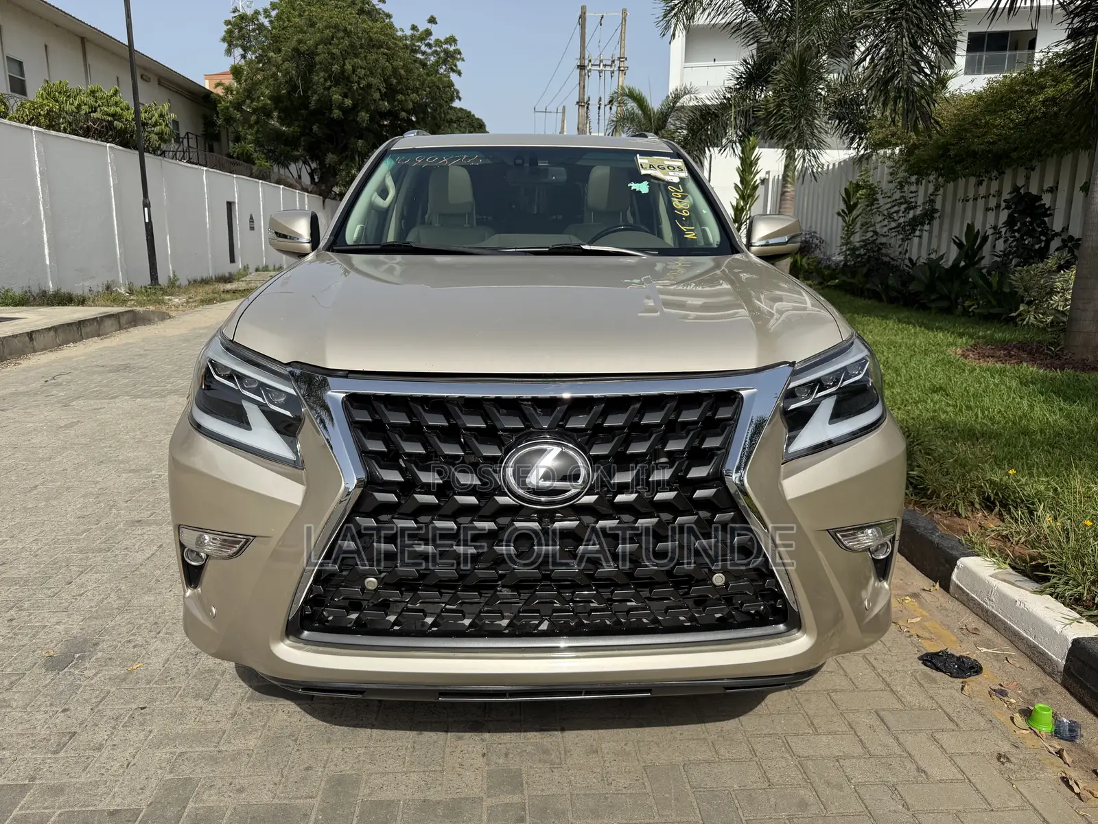 Lexus GX 460 Premium 2012 Gold