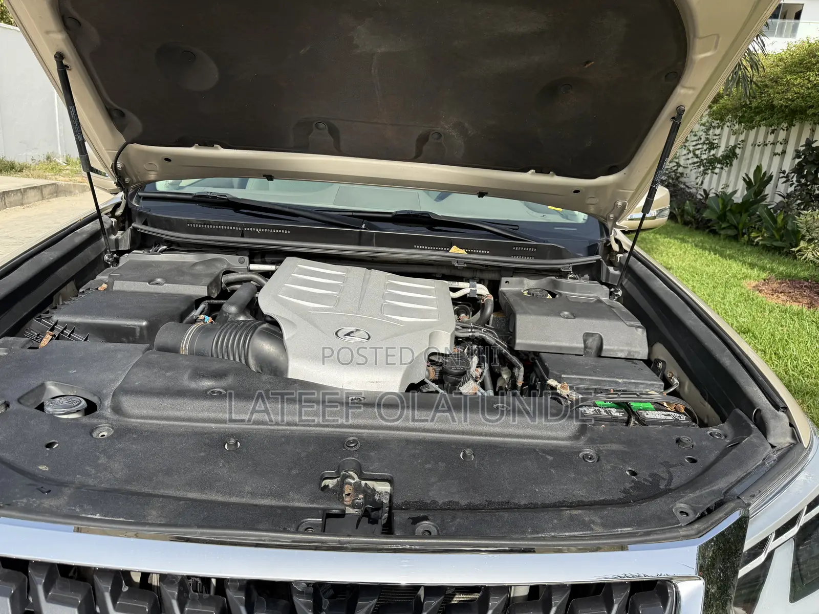 Lexus GX 460 Premium 2012 Gold