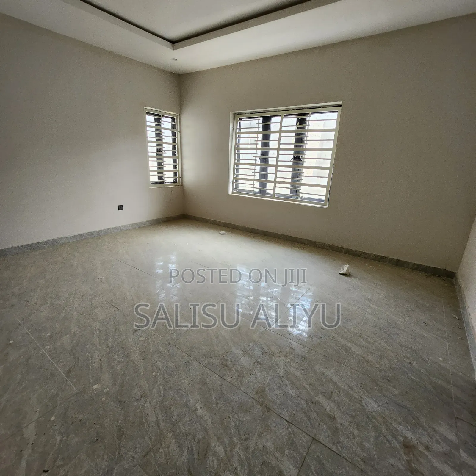 6bdrm Duplex in Life Camp for sale