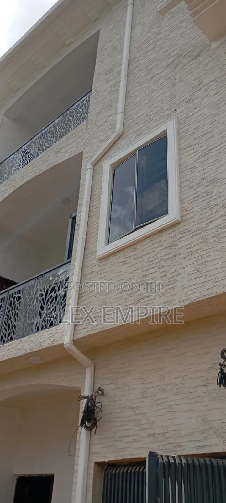 2bdrm Apartment in Ago Palace for rent
