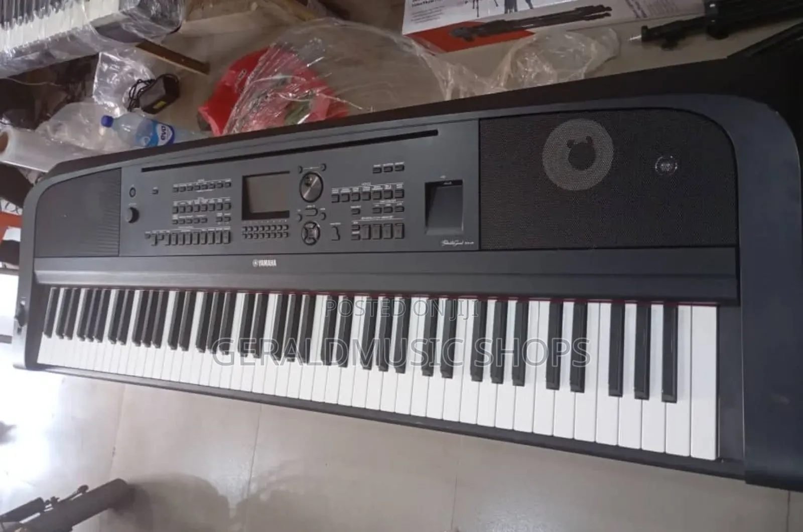 Uk Used Yamaha DGX-670 Keyboard