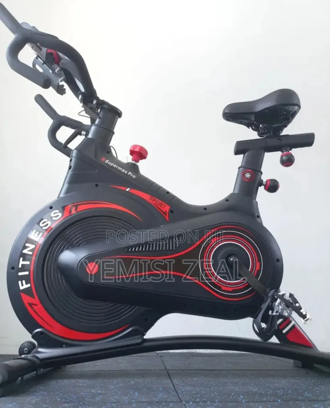 Commercial Spinning Exercise Bike With 150kg User Weight