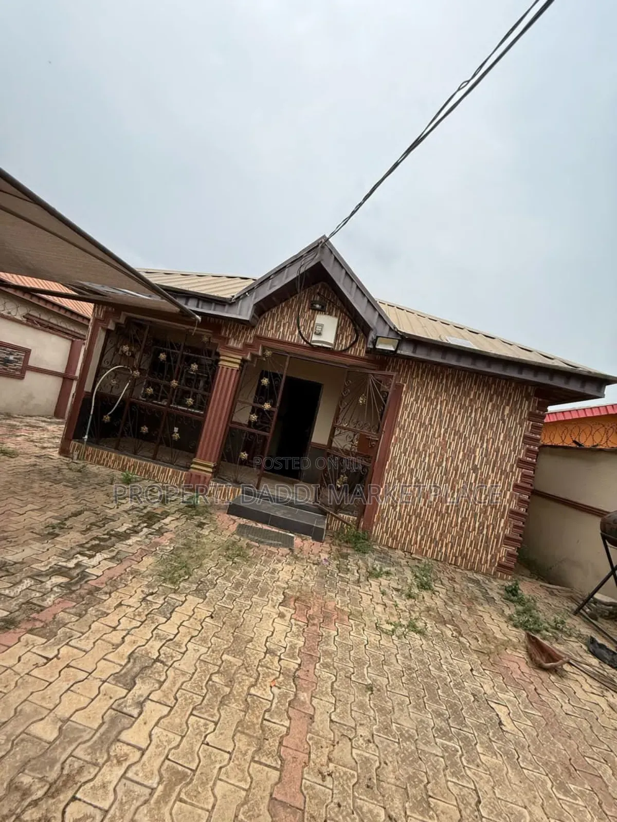 10bdrm Block of Flats in Abiola Farms Estate, Ayobo for sale