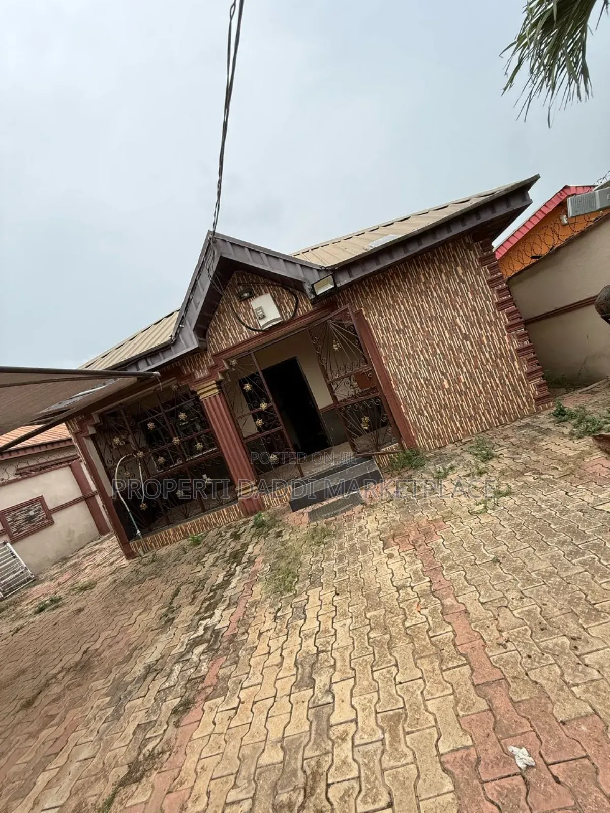 10bdrm Block of Flats in Abiola Farms Estate, Ayobo for sale