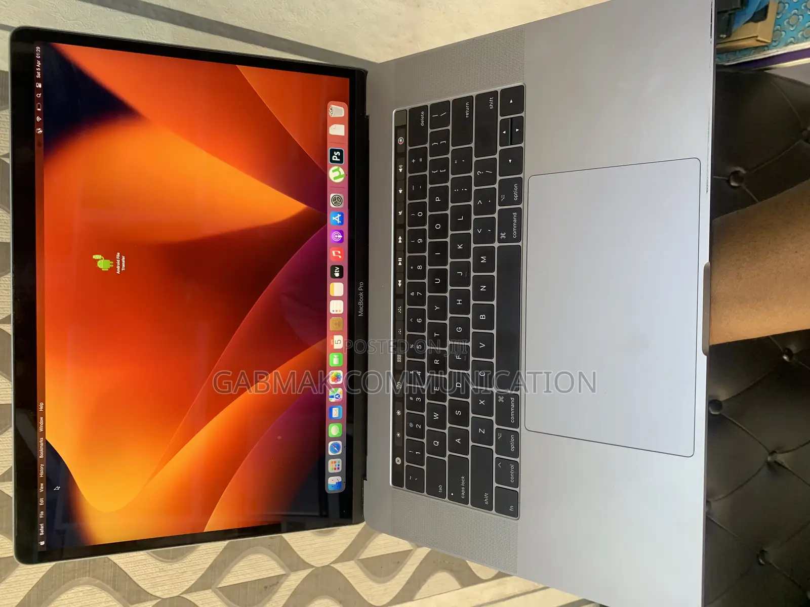 Laptop Apple MacBook Pro 2017 16GB Intel Core I7 SSD 512GB