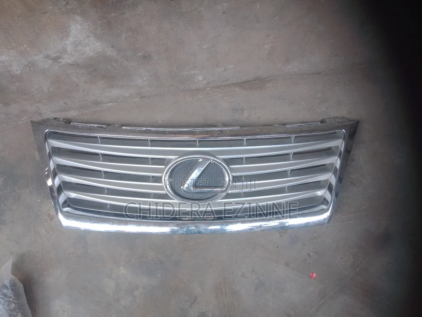 Lexus Es350 2010 Model Front Bumper Grille