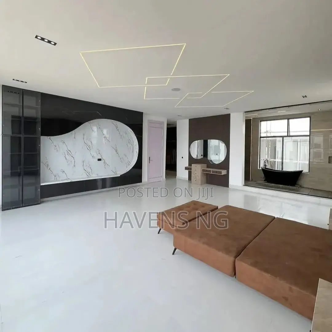 5bdrm Duplex in Ikate for sale