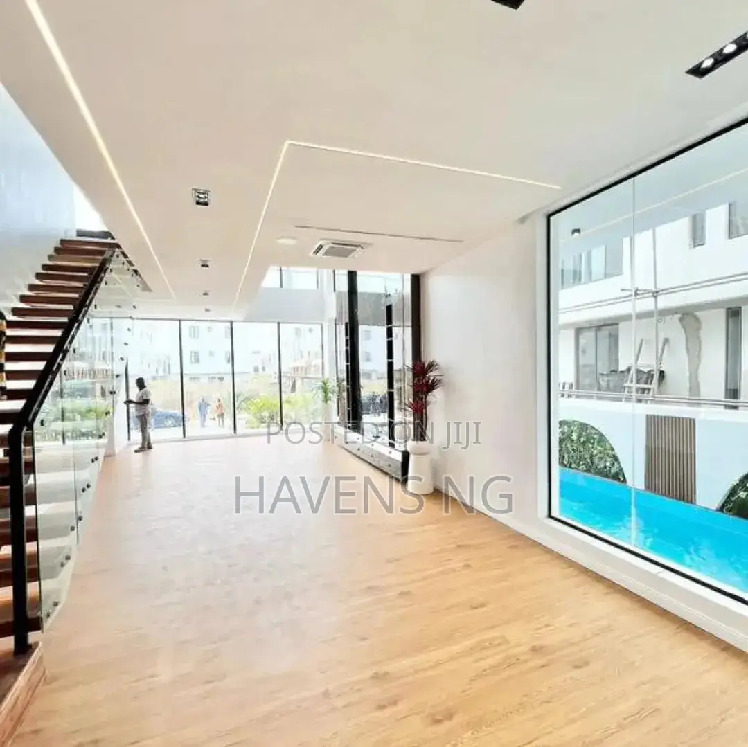 5bdrm Duplex in Ikate for sale