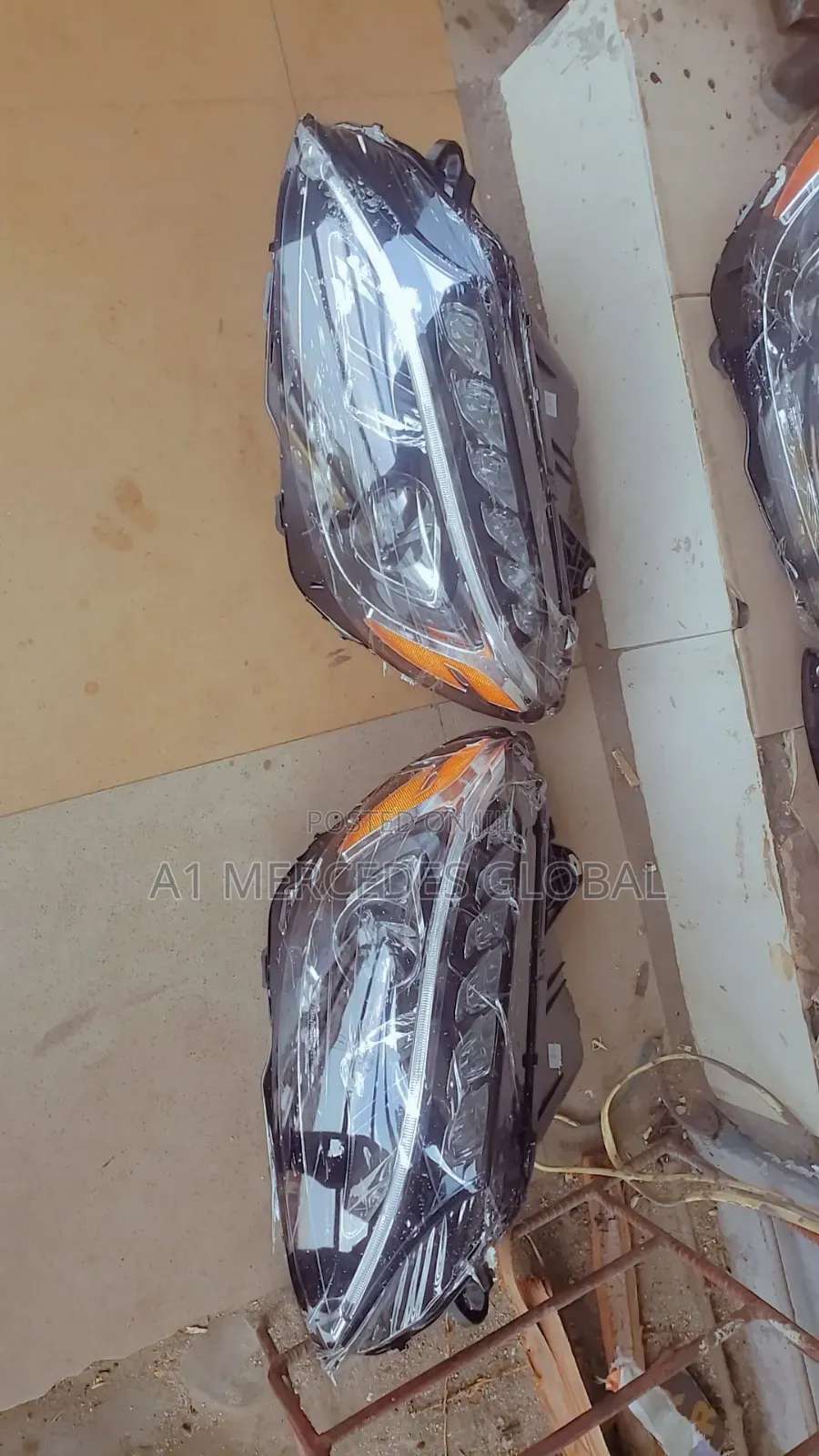 Mercedes-Benz C300 W205 Single Charger Headlights