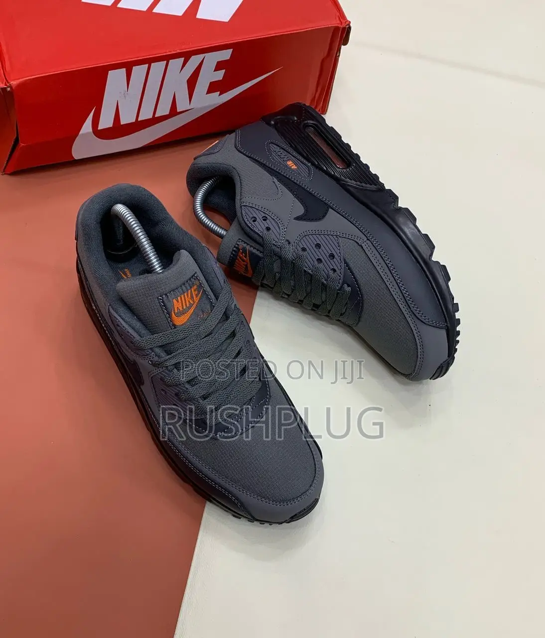 Nike Air Max 90 Grey Essential Snks