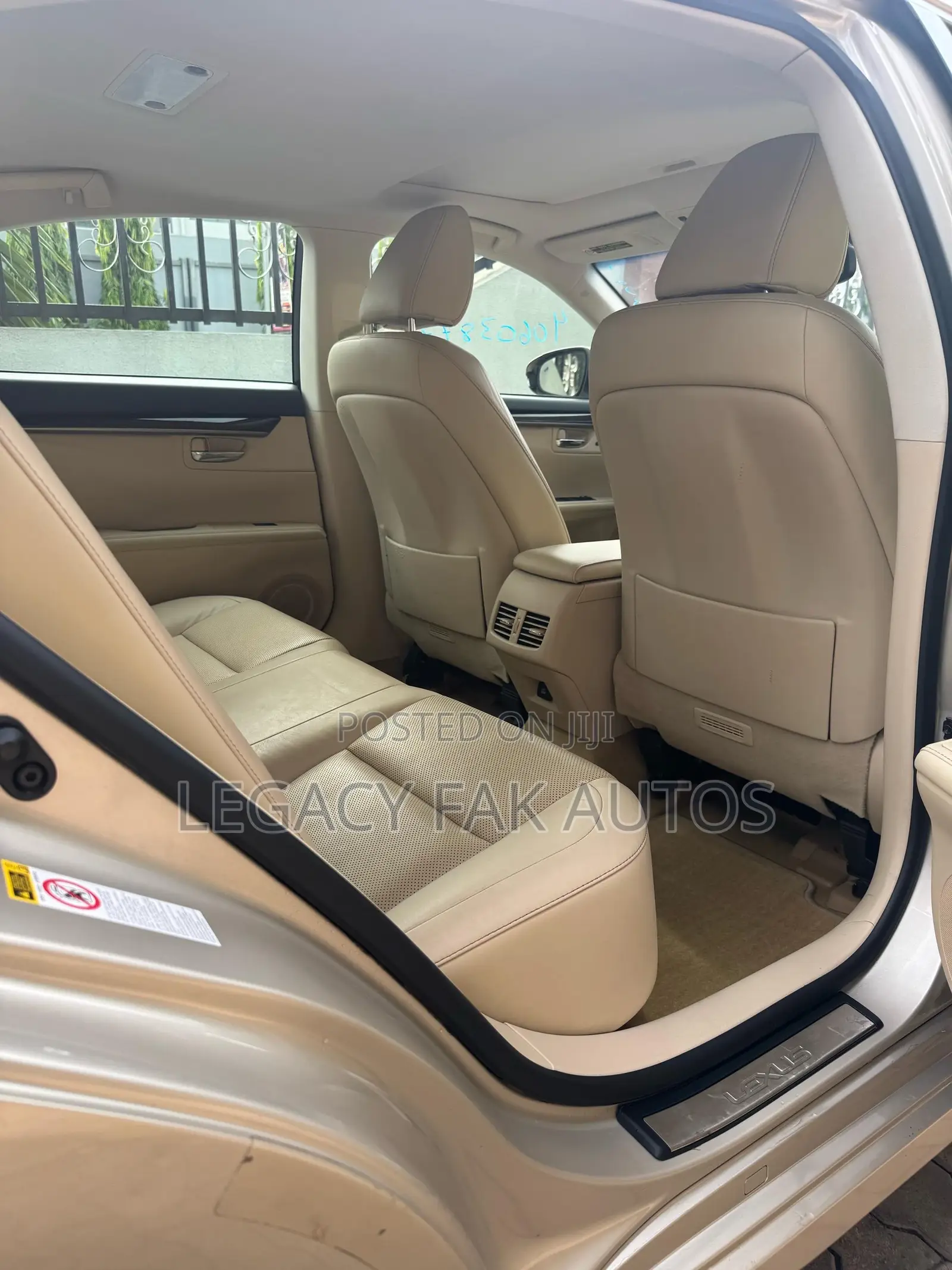Lexus ES 350 FWD 2013 Gold