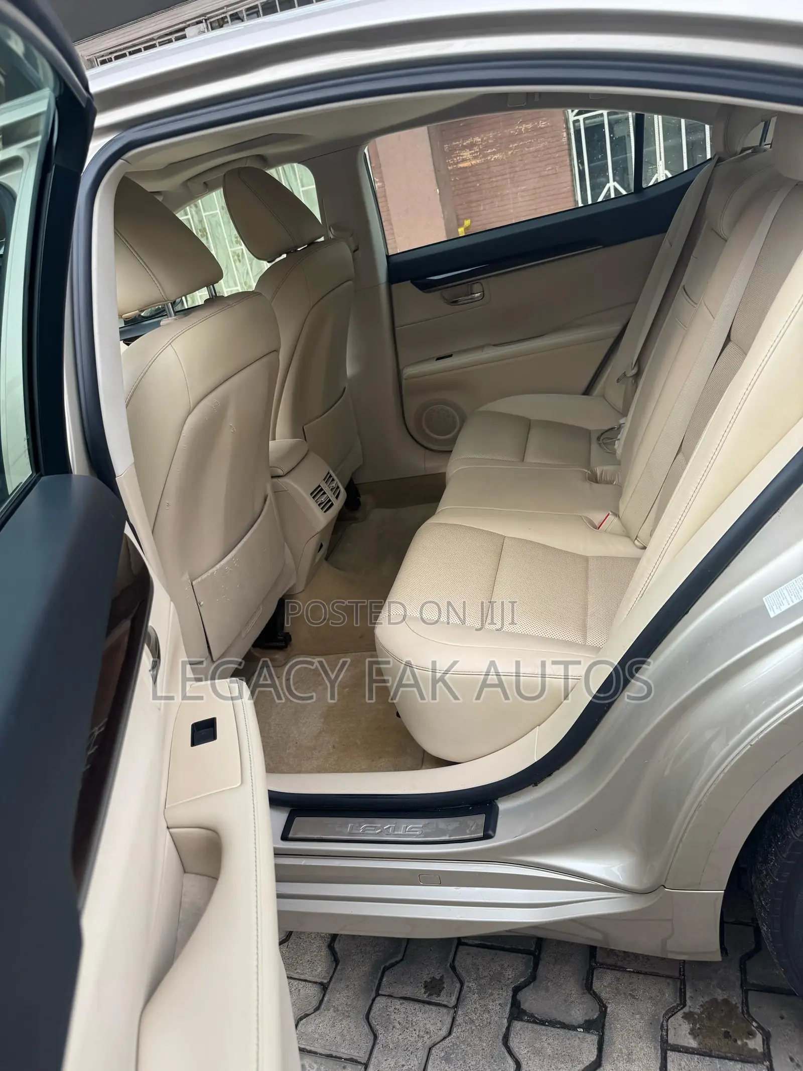 Lexus ES 350 FWD 2013 Gold