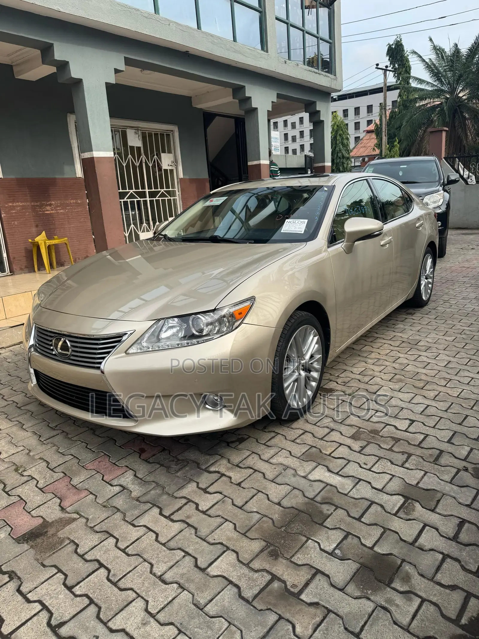 Lexus ES 350 FWD 2013 Gold