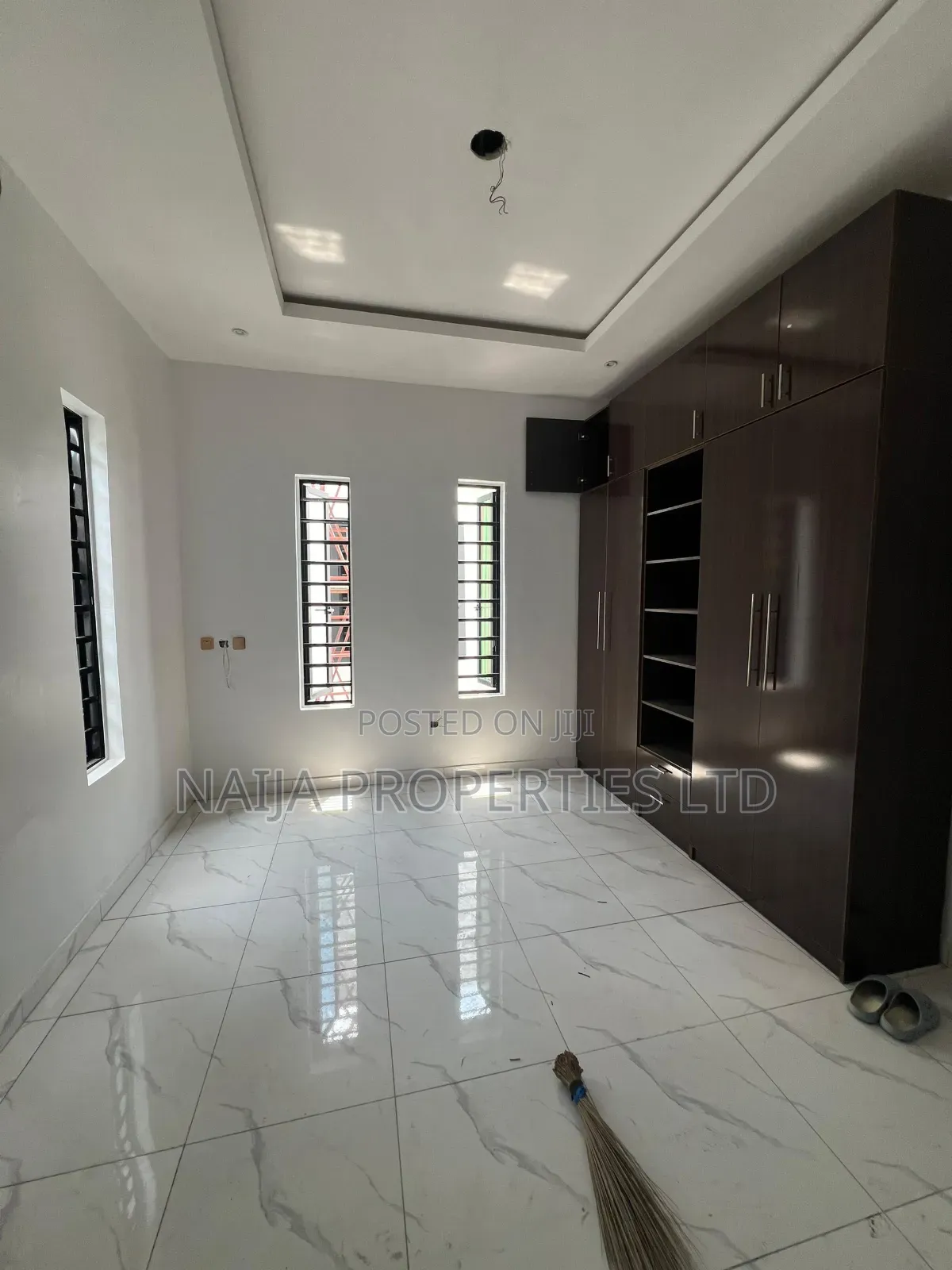 4bdrm Duplex in Ajah for sale