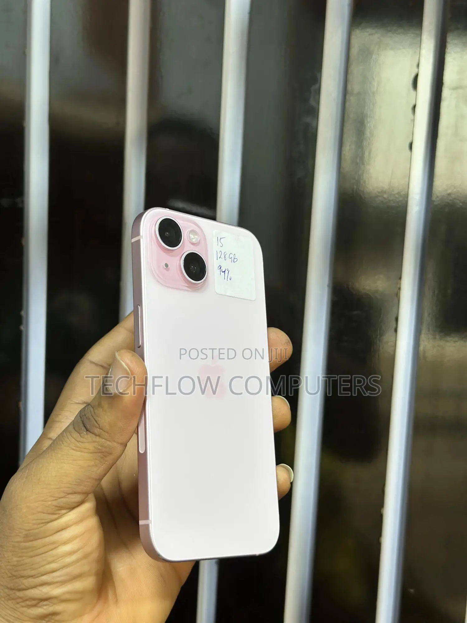Apple iPhone 15 128 GB Pink