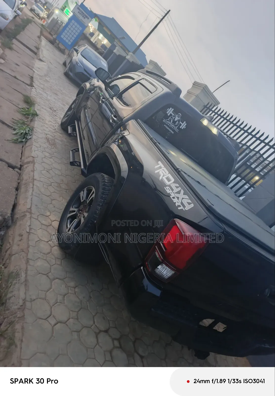 Toyota Tacoma 2018 Black