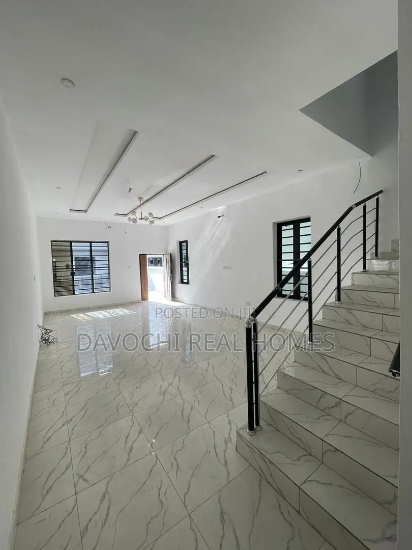 4bdrm Duplex in 2Nd Toll Gate, Lekki for sale