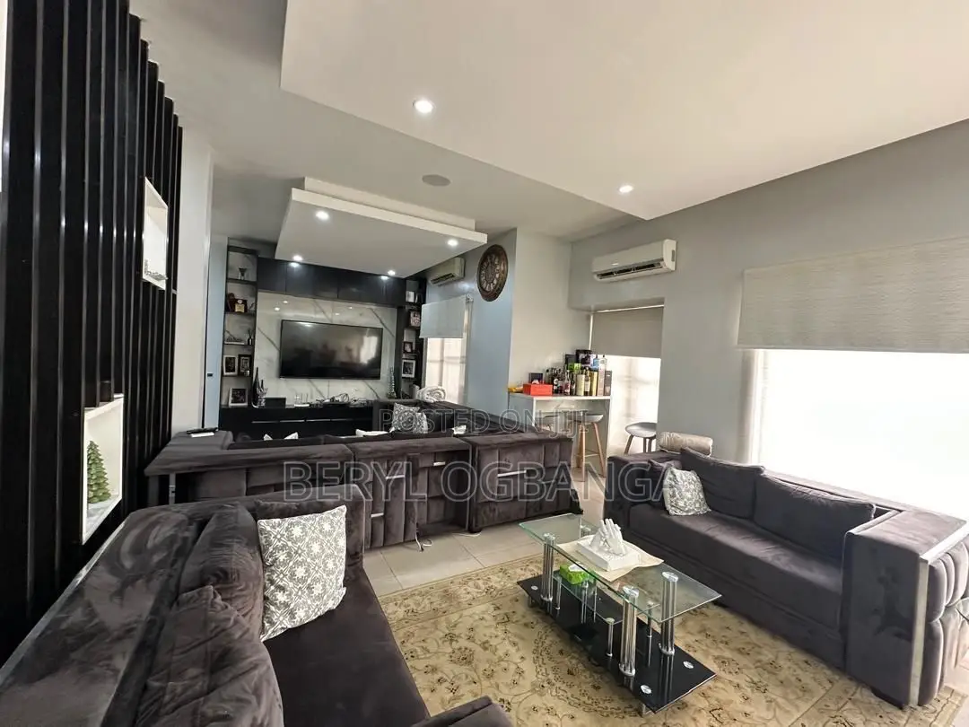 Furnished 2bdrm Apartment in Ahmadu Bello Way for rent
