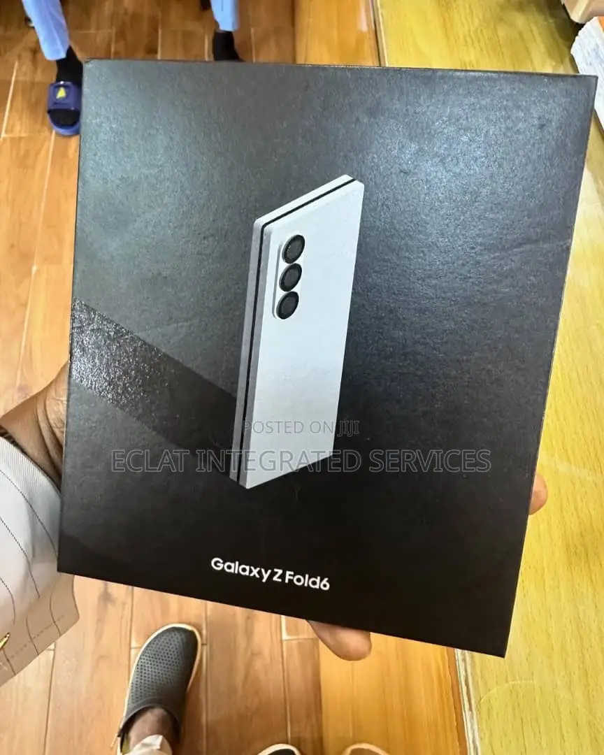 New Samsung Galaxy Fold 5G 512 GB Black