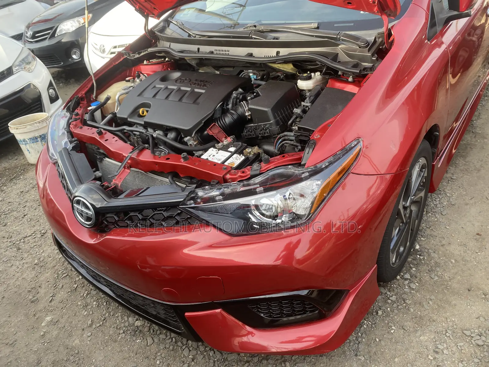 Scion iM Base 2016 Red