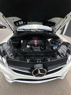Mercedes-Benz GLE-Class 2016 White