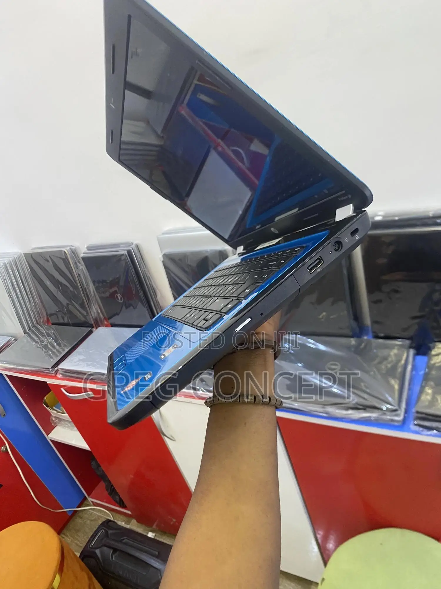Laptop HP Pavilion G6 6GB AMD A6 HDD+SSD 320GB
