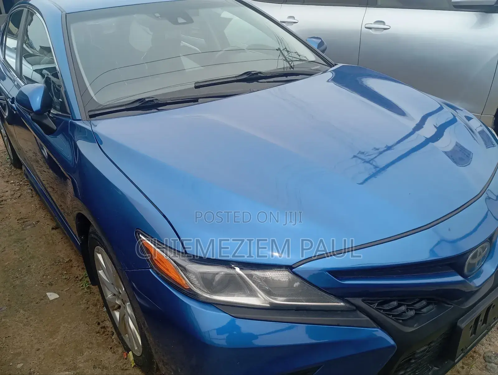 Toyota Camry SE FWD (2.5L 4cyl 8AM) 2018 Blue
