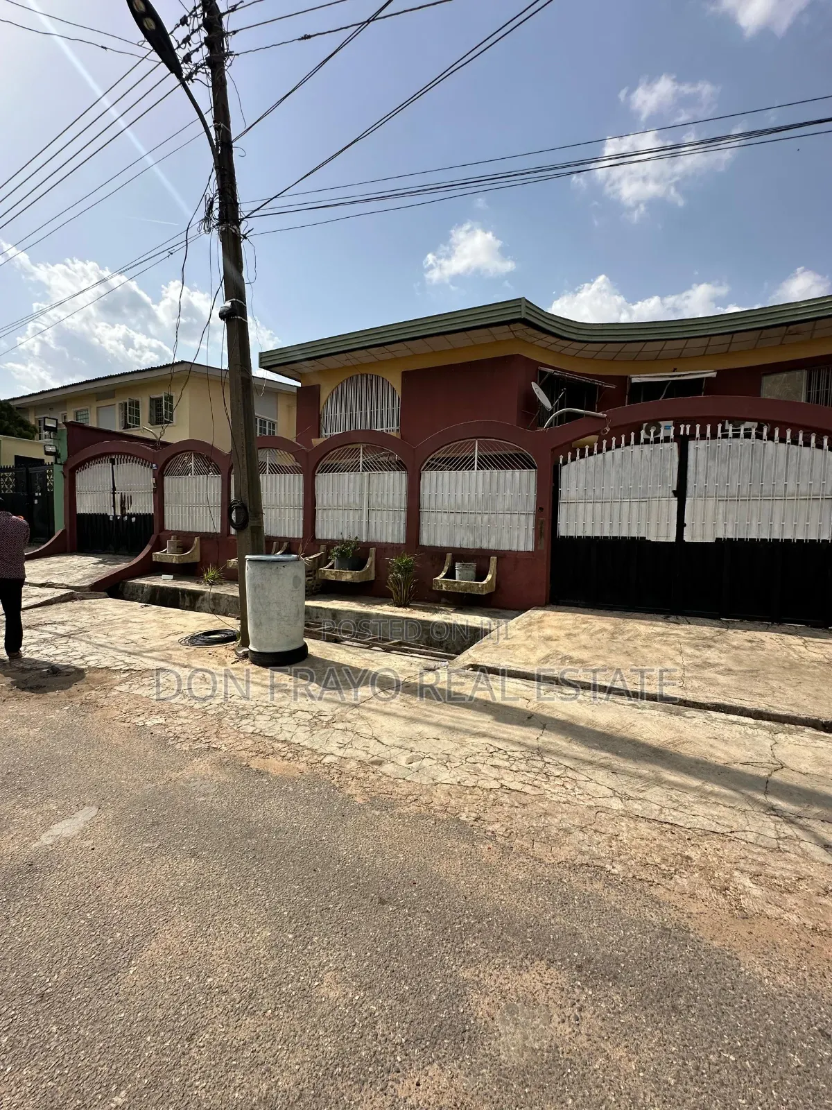 600 SQM Land With 4 Beds Duplex in Aare Avenue Area Bodija