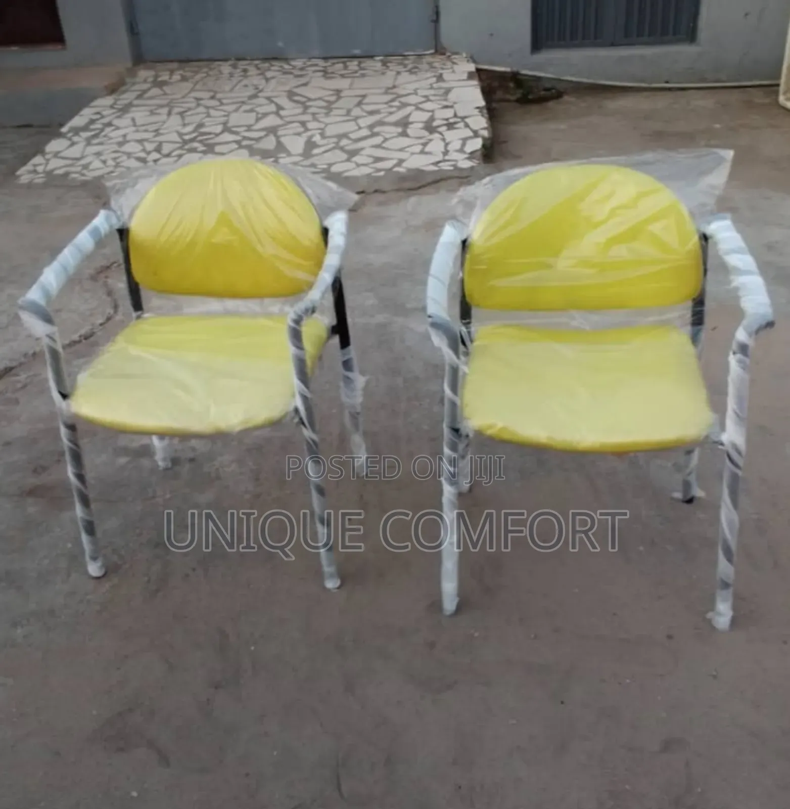 Imported Executive Relaxing Chair