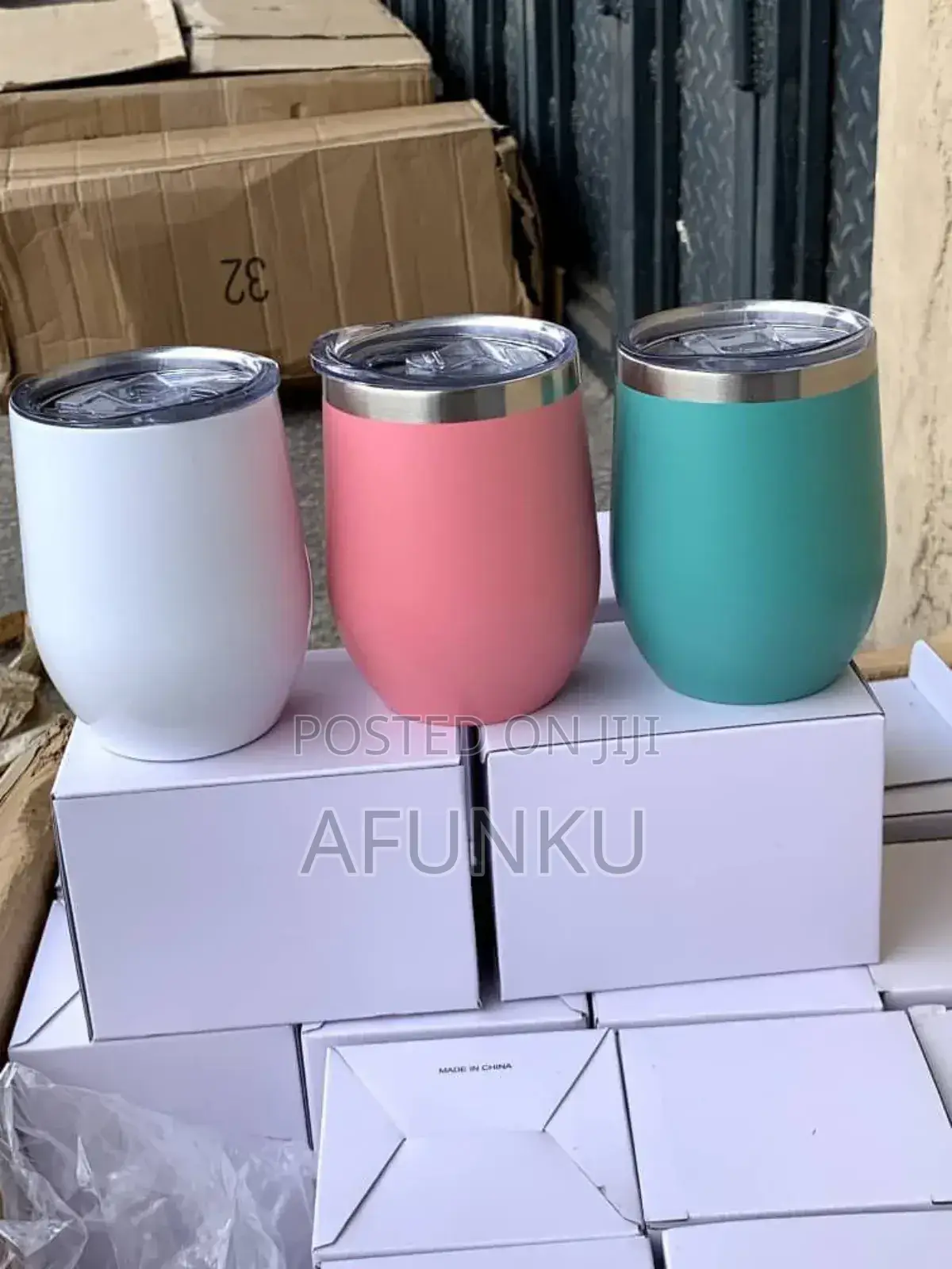 Egg Shape Vacuum Cup
