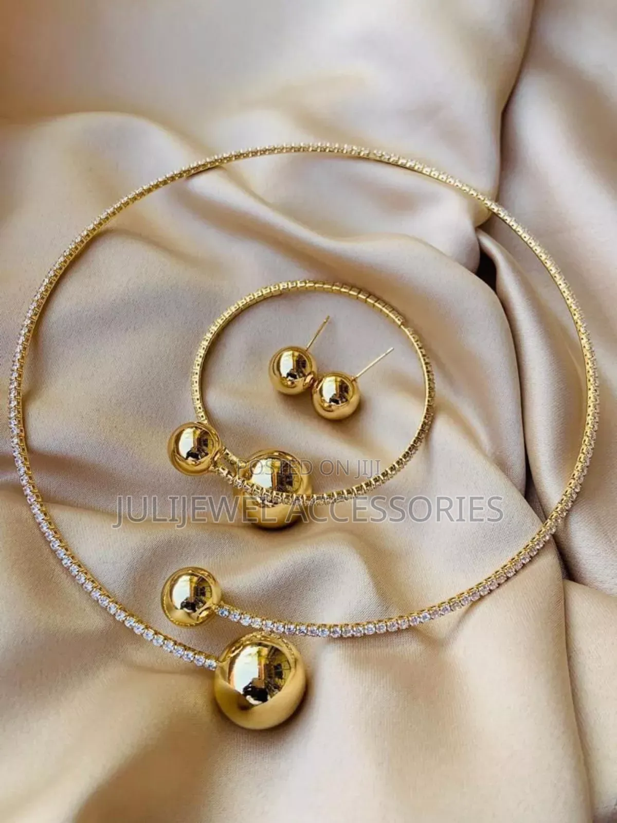 Non Tarnish Ladies Cord Choker Necklace Set