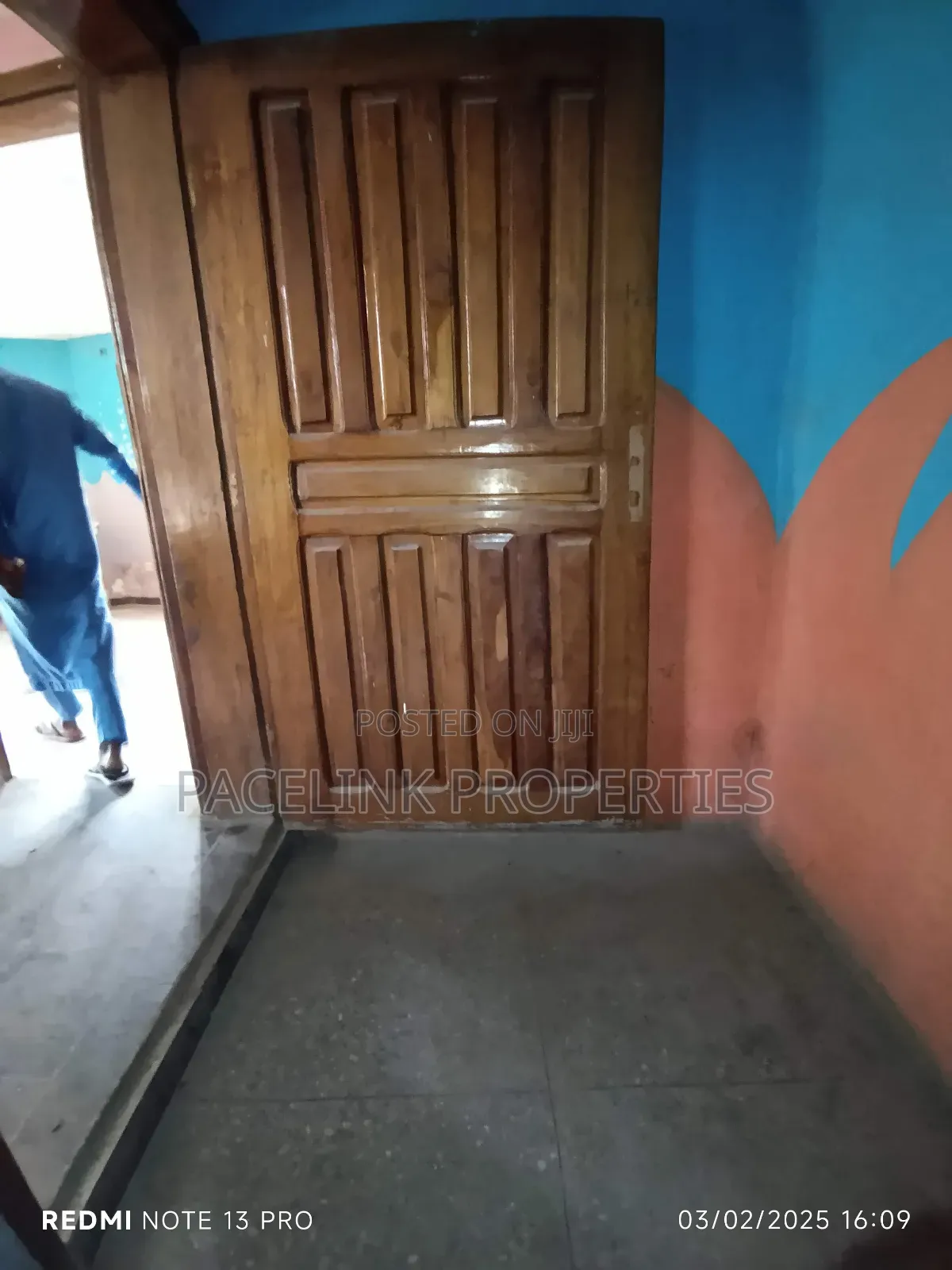 10bdrm Duplex in Gowon Estate, Ipaja Road for sale