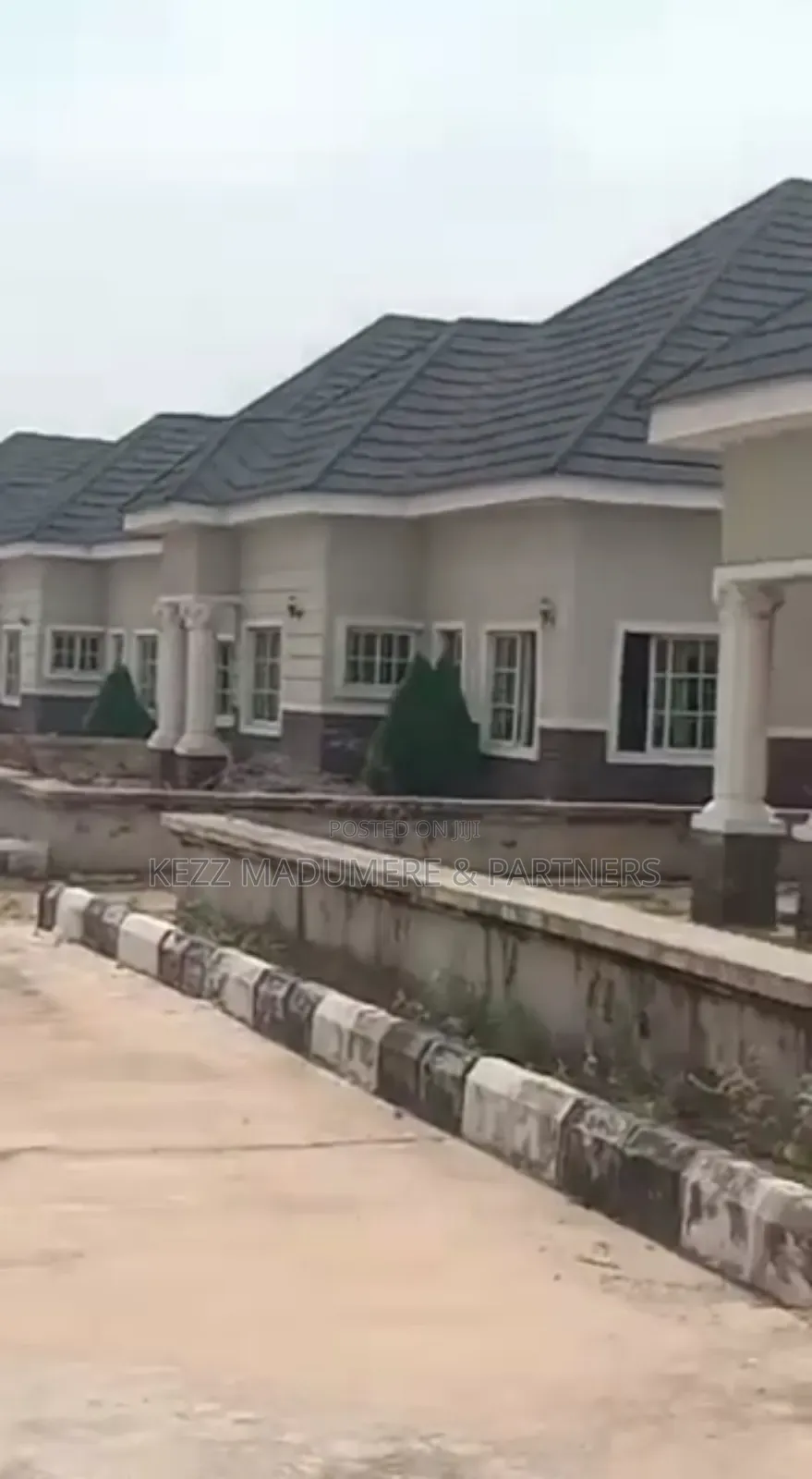 4bdrm Bungalow in Asaba , Delta State, Oshimili South for sale