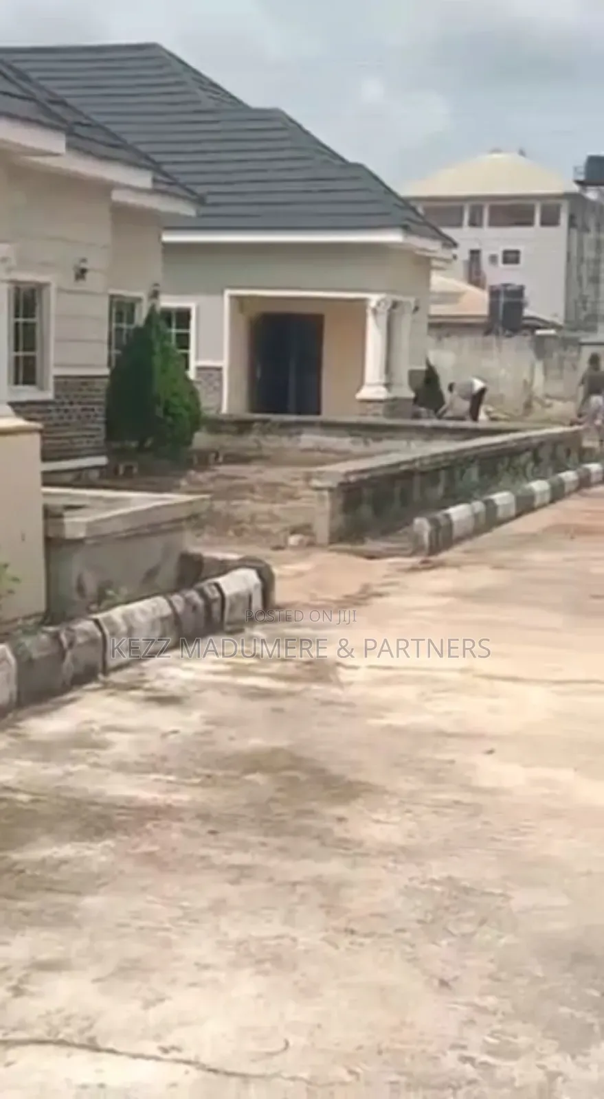 4bdrm Bungalow in Asaba , Delta State, Oshimili South for sale