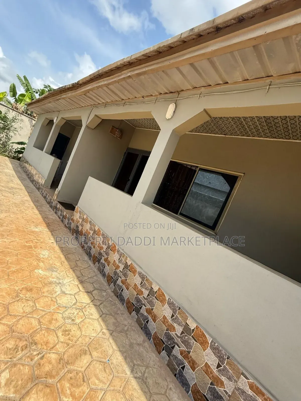 4bdrm Bungalow in Greenlake Estate, Ayobo for sale