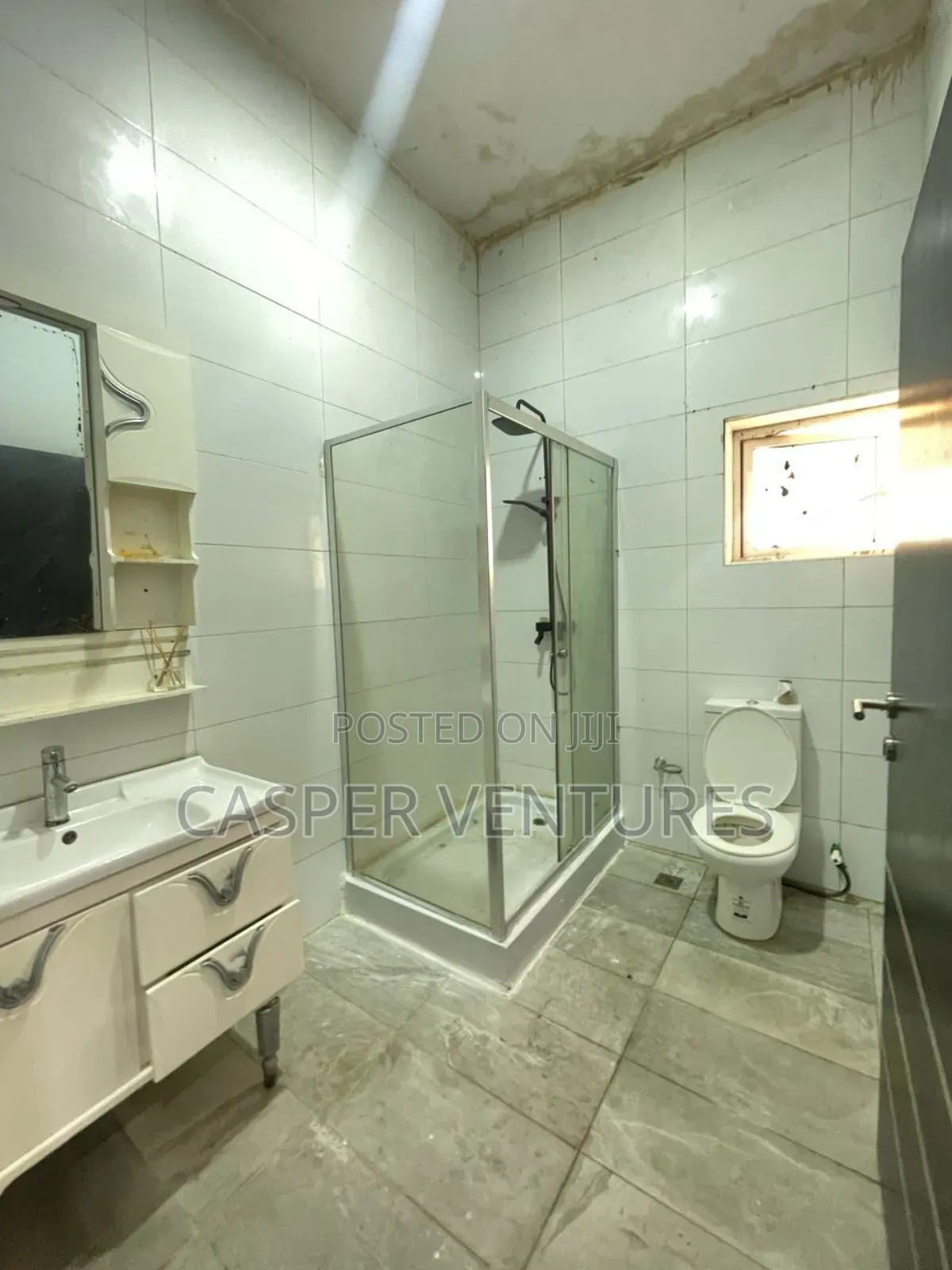 Studio Apartment in Mejialo, Lekki Phase 1 for rent