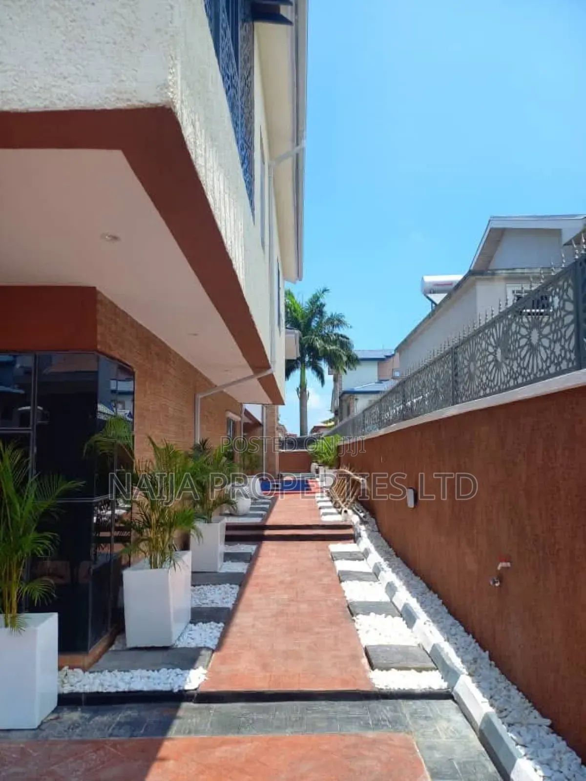 5 Bedroom Duplex for Office Use Off Admiralty Way, Lekki