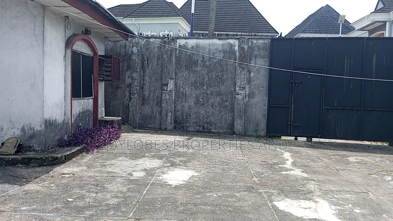 For Sale: 5 Plots at Cocaine Village(Extension) C of O, Ph