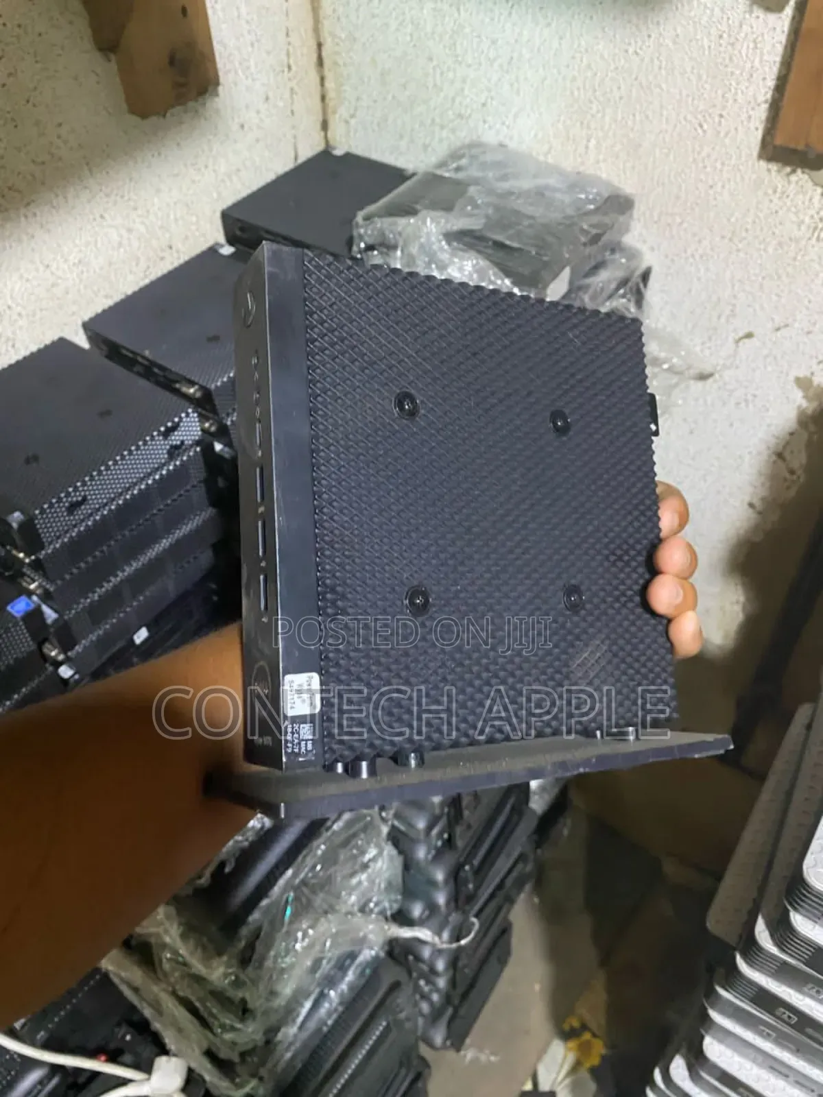 Desktop Computer Dell 4GB SSD 32GB