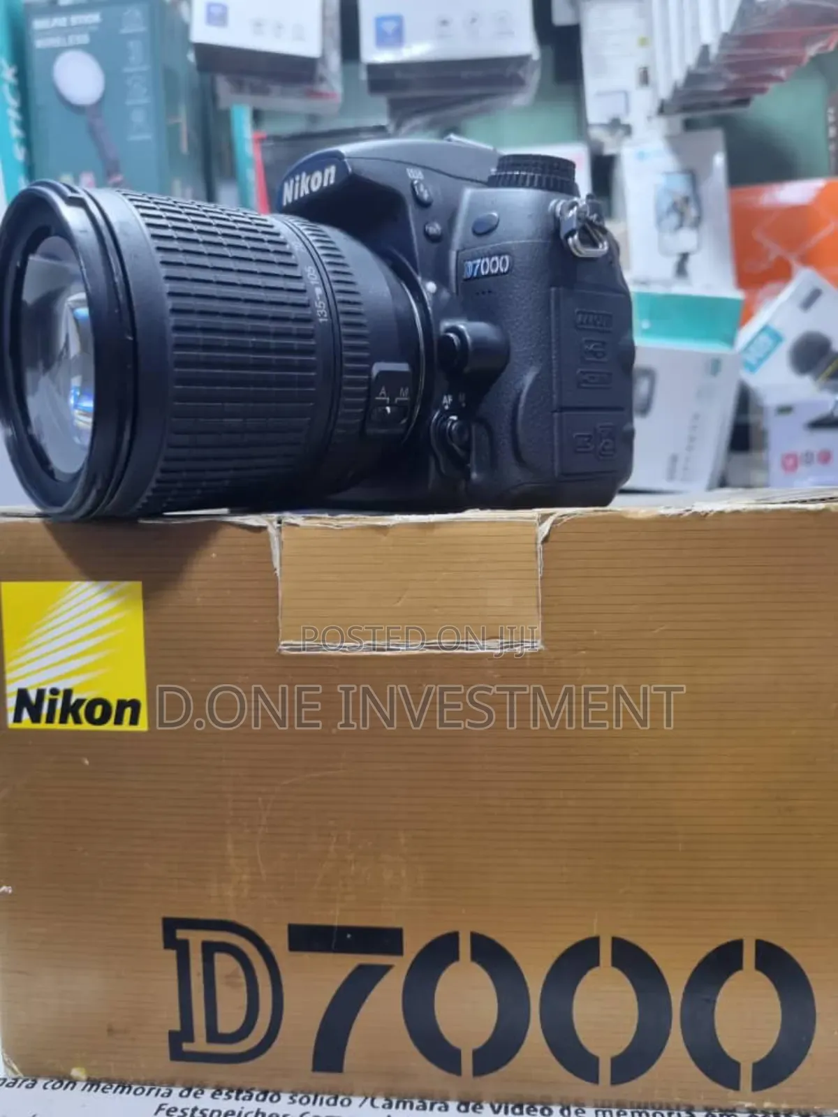 Nikon D7000 DSLR Camera With 18-105mm Lens