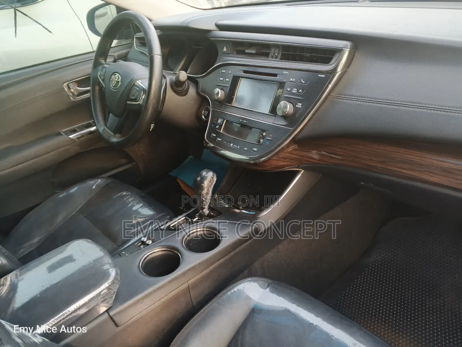 Toyota Avalon XLE 4dr Sedan (3.5L 6cyl 6A) 2015 Black