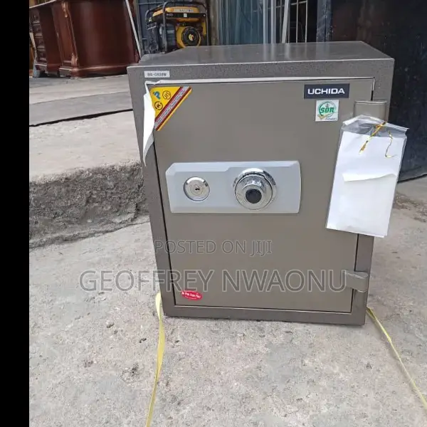 Uchida Bs-530 Fireproof Safe –Medium-sized,Secure& Reliable