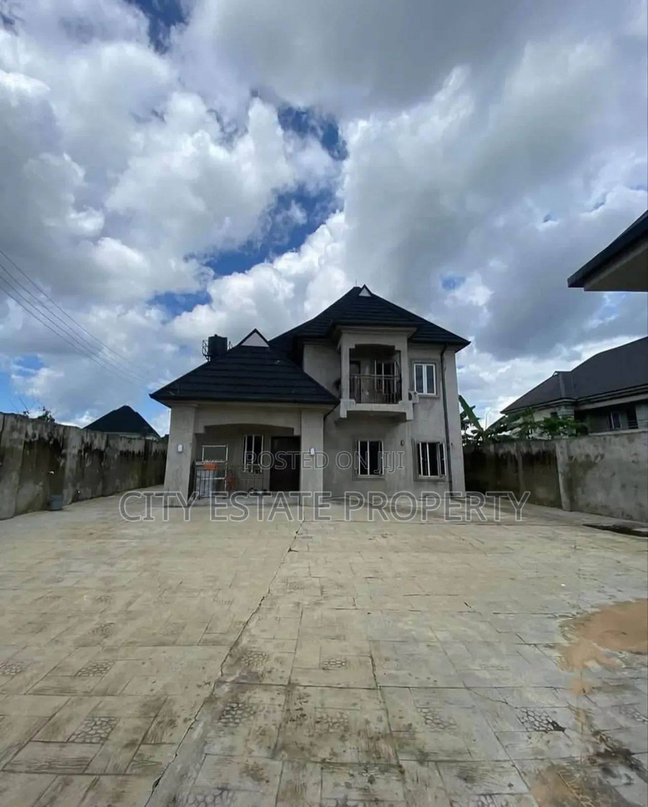 Furnished 3bdrm Duplex in City Estate Port-Harcourt for sale